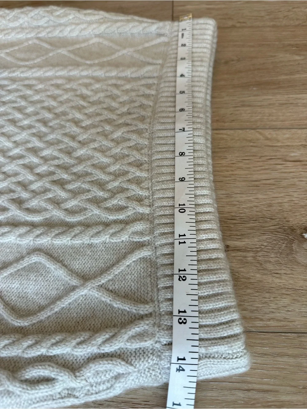 H&M Ivory Cable Knit Mini Skirt - Picture 4 of 6